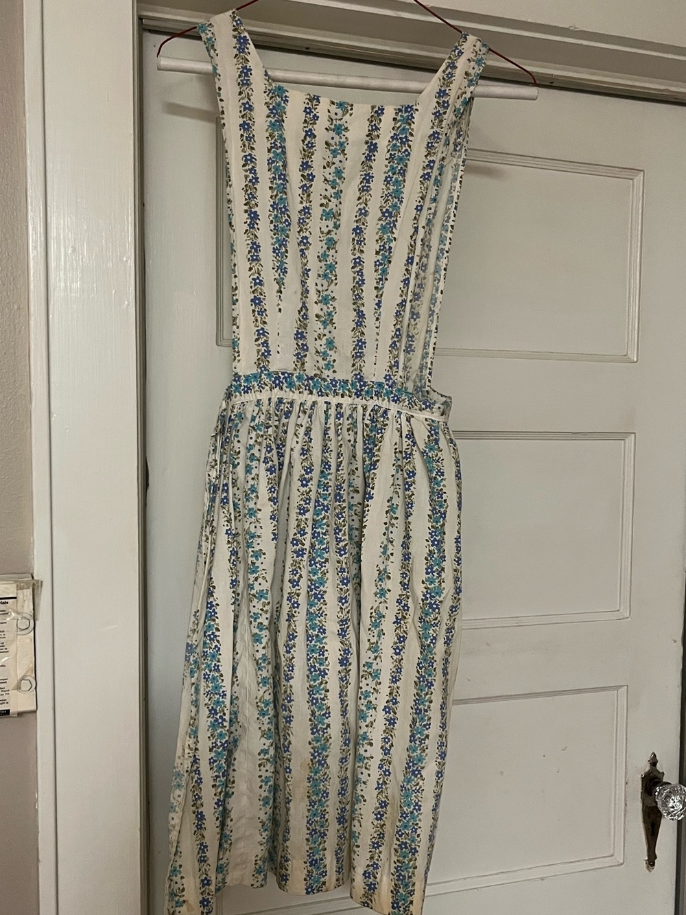 Floral Stripe Apron in White and Blue
